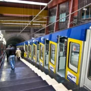 Napoli_-_Funicolare_di_Montesanto Фуникулер Монтесанто